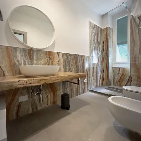 New Moon Rooms La Spezia Exterior foto