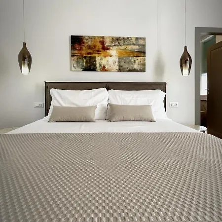 New Moon Rooms La Spezia Exterior foto