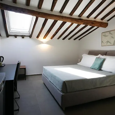 New Moon Rooms La Spezia Exterior foto