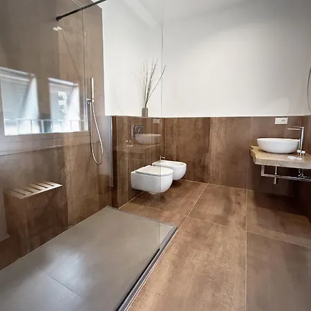 New Moon Rooms La Spezia Exterior foto