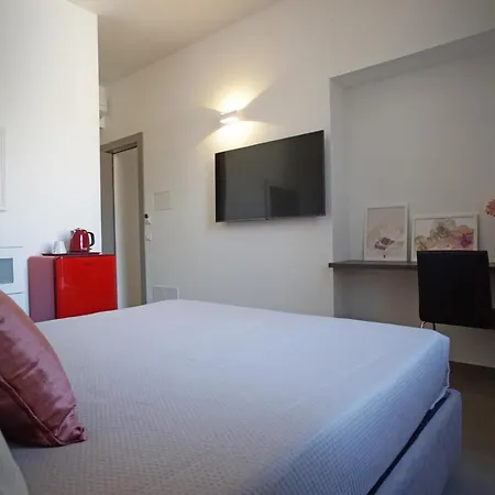 New Moon Rooms La Spezia Exterior foto