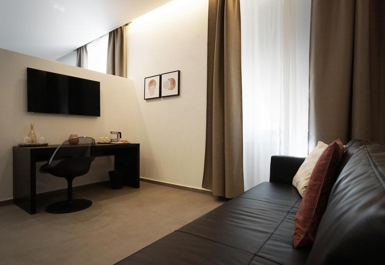 New Moon Guest house *